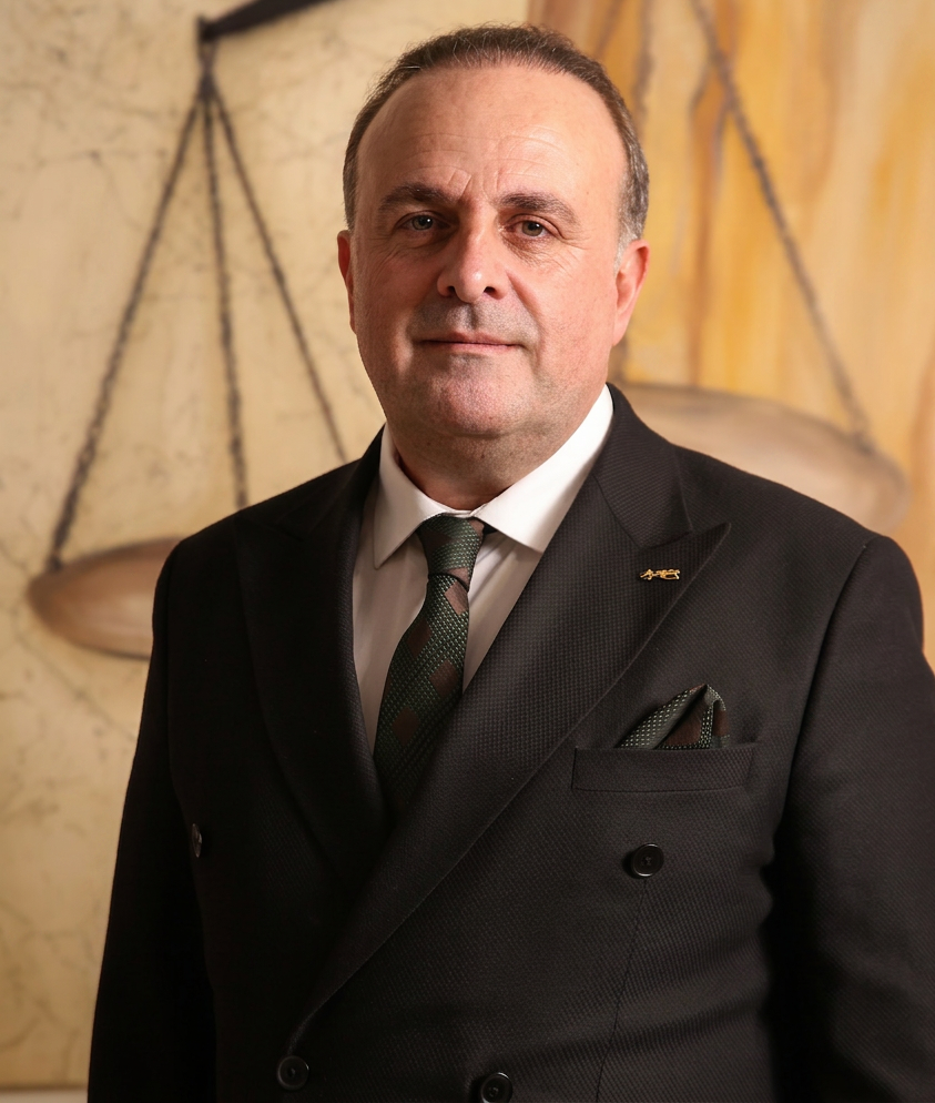 Av. Deniz Baykal